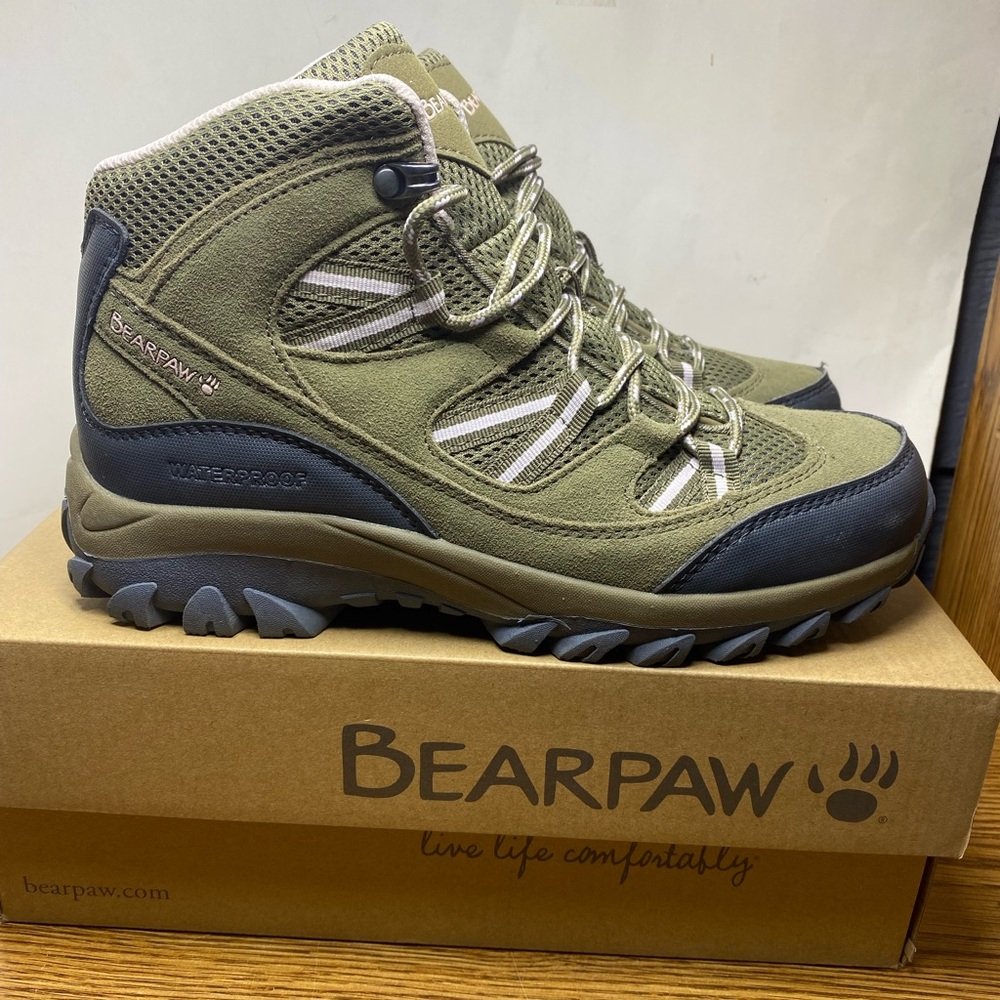 Bearpaw Outdoor Boots Womens Tallac Suede Mesh Natural 120 2750W Size 9.5 NEW